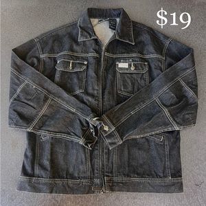 Vintage Black Denim Jacket 🖤⛓️